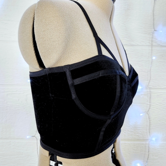 Dynamite Black Velvet Bustier Top - Size M - Picture 2 of 5